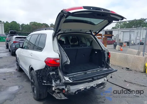 2022 BMW X7 xDrive40I из США, поврежденный, VIN 5UXCW2C04N9M23362